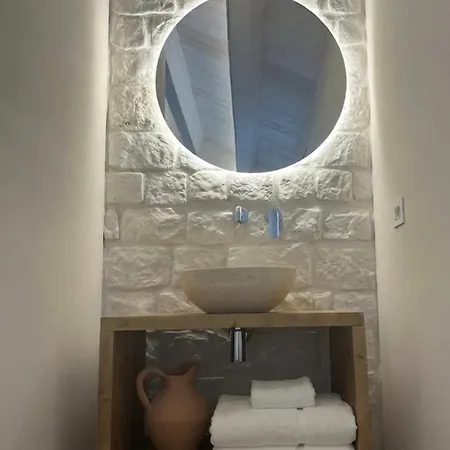 Pietra Museum Bed and breakfast Sirolo