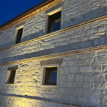 Pietra Museum 住宿加早餐酒店